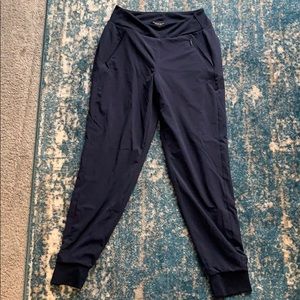 Athlete joggers